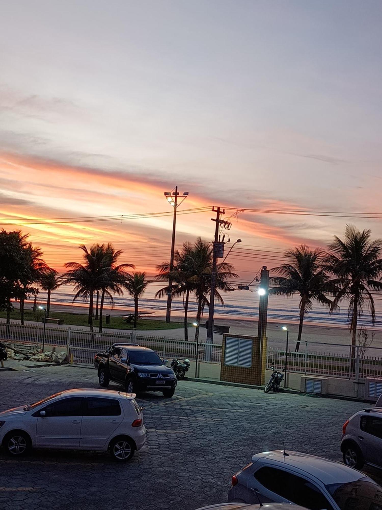 Kitnet em frente a Praia Praia Grande (Santos) Exterior foto